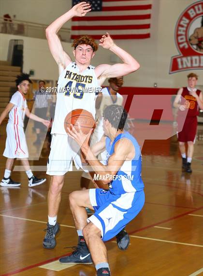 Thumbnail 3 in San Fernando East vs West (Allstar Game) photogallery.