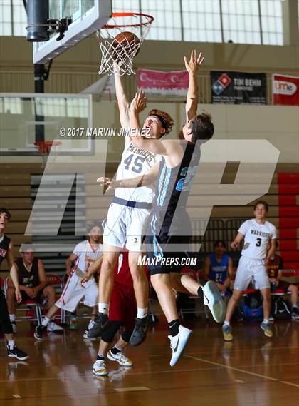 Thumbnail 1 in San Fernando East vs West (Allstar Game) photogallery.