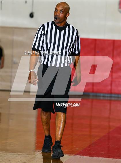 Thumbnail 1 in San Fernando East vs West (Allstar Game) photogallery.