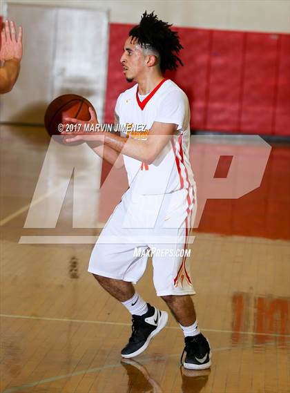 Thumbnail 1 in San Fernando East vs West (Allstar Game) photogallery.