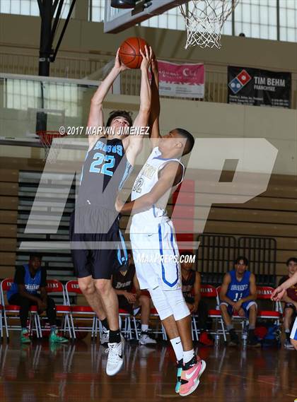Thumbnail 3 in San Fernando East vs West (Allstar Game) photogallery.