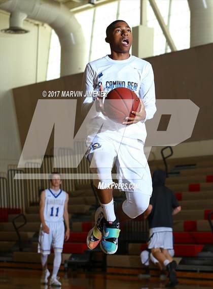 Thumbnail 3 in San Fernando East vs West (Allstar Game) photogallery.