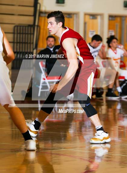 Thumbnail 1 in San Fernando East vs West (Allstar Game) photogallery.