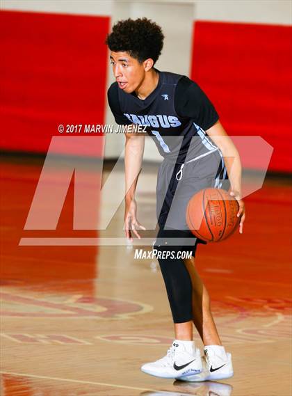 Thumbnail 1 in San Fernando East vs West (Allstar Game) photogallery.
