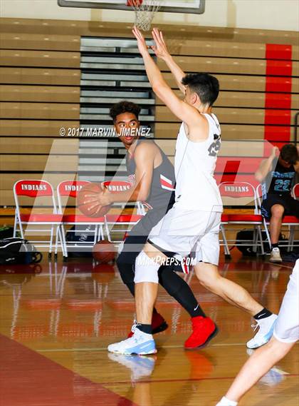 Thumbnail 3 in San Fernando East vs West (Allstar Game) photogallery.