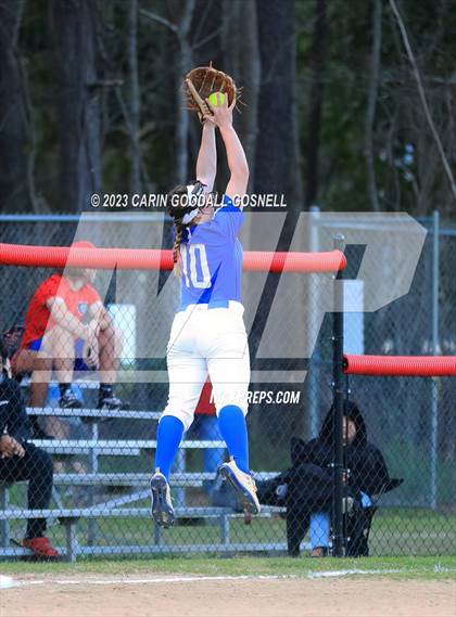 Thumbnail 2 in West Craven @ New Bern photogallery.