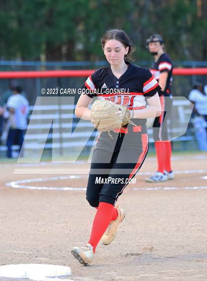 Thumbnail 3 in West Craven @ New Bern photogallery.