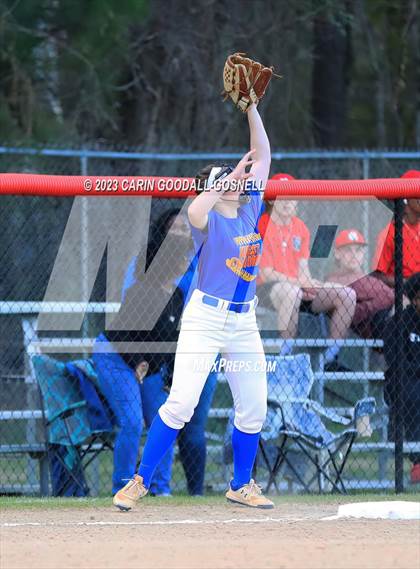 Thumbnail 3 in West Craven @ New Bern photogallery.