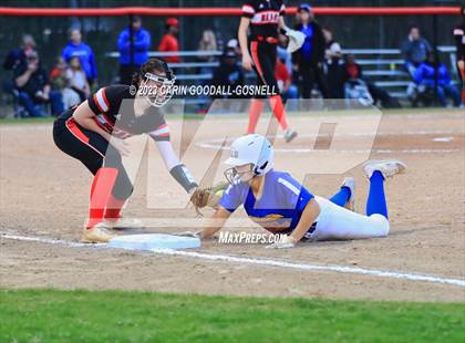 Thumbnail 3 in West Craven @ New Bern photogallery.