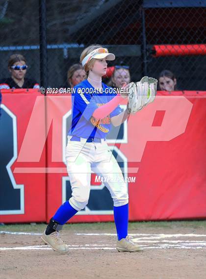 Thumbnail 3 in West Craven @ New Bern photogallery.