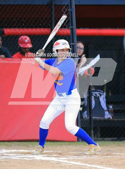Thumbnail 1 in West Craven @ New Bern photogallery.
