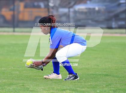 Thumbnail 3 in West Craven @ New Bern photogallery.