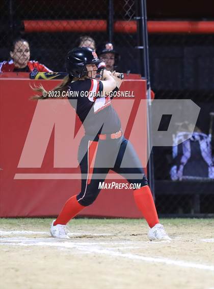 Thumbnail 3 in West Craven @ New Bern photogallery.