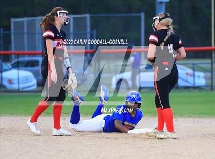 Thumbnail 2 in West Craven @ New Bern photogallery.