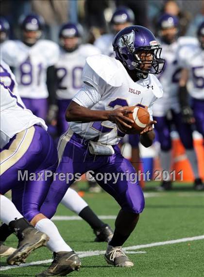 Thumbnail 3 in Islip @ Huntington photogallery.