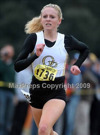 Thumbnail 2 in CIF State Cross Country Championships photogallery.