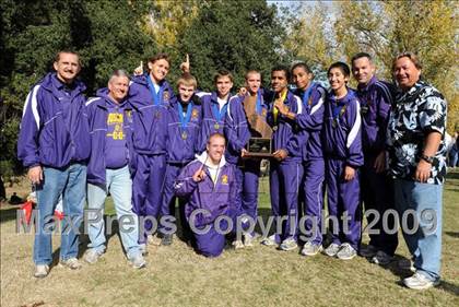 Thumbnail 2 in CIF State Cross Country Championships photogallery.