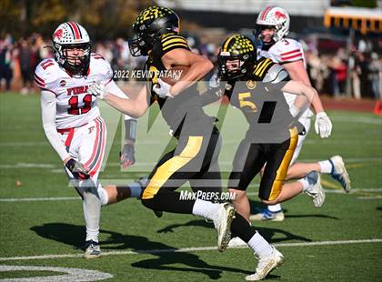 Thumbnail 1 in Foran @ Jonathan Law photogallery.