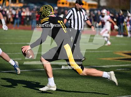 Thumbnail 1 in Foran @ Jonathan Law photogallery.