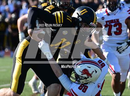 Thumbnail 3 in Foran @ Jonathan Law photogallery.