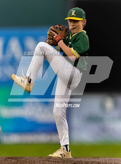 Thumbnail 3 in Southwestern vs. Metro-East Lutheran (GCS Stadium) photogallery.