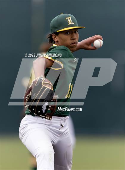 Thumbnail 1 in Southwestern vs. Metro-East Lutheran (GCS Stadium) photogallery.