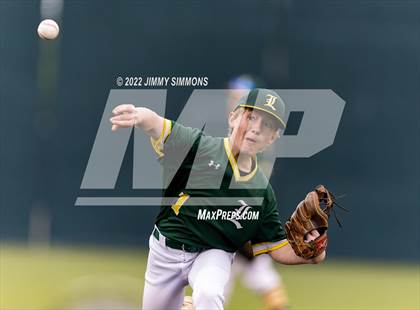 Thumbnail 1 in Southwestern vs. Metro-East Lutheran (GCS Stadium) photogallery.
