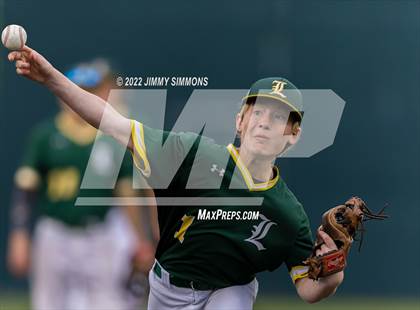 Thumbnail 3 in Southwestern vs. Metro-East Lutheran (GCS Stadium) photogallery.