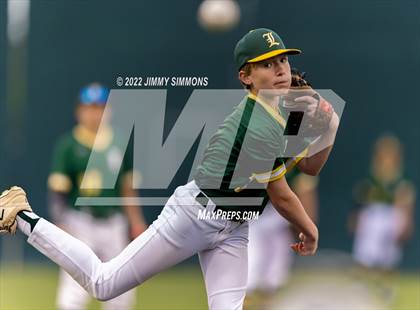 Thumbnail 2 in Southwestern vs. Metro-East Lutheran (GCS Stadium) photogallery.