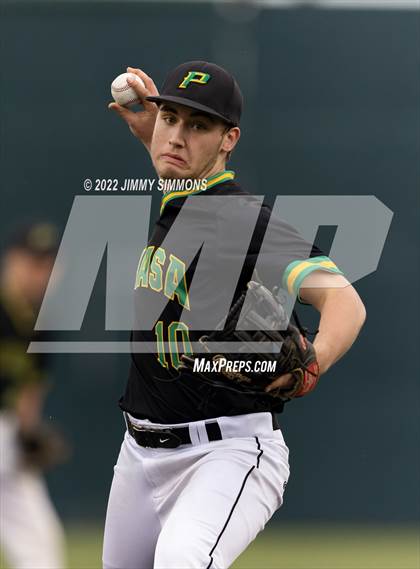 Thumbnail 3 in Southwestern vs. Metro-East Lutheran (GCS Stadium) photogallery.