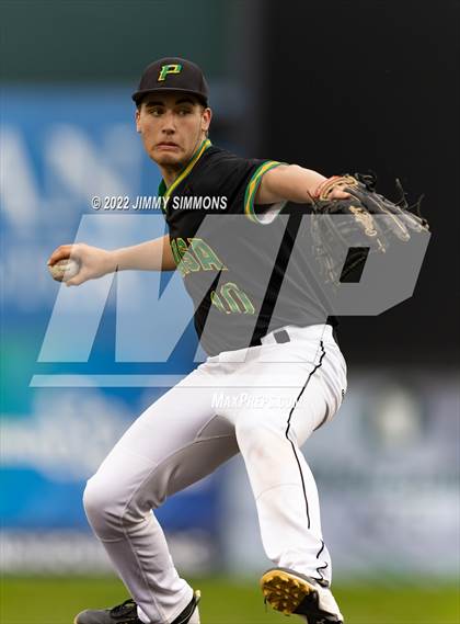Thumbnail 2 in Southwestern vs. Metro-East Lutheran (GCS Stadium) photogallery.