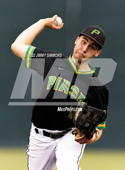 Thumbnail 1 in Southwestern vs. Metro-East Lutheran (GCS Stadium) photogallery.