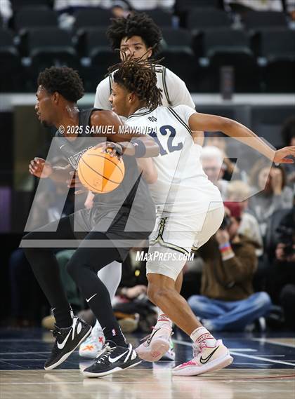 Thumbnail 2 in Notre Dame (SO) vs Sierra Canyon (Trinity-Mission League Show @ Intuit Dome) photogallery.