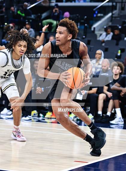 Thumbnail 3 in Notre Dame (SO) vs Sierra Canyon (Trinity-Mission League Show @ Intuit Dome) photogallery.