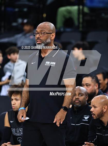 Thumbnail 1 in Notre Dame (SO) vs Sierra Canyon (Trinity-Mission League Show @ Intuit Dome) photogallery.