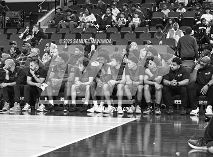 Thumbnail 1 in Notre Dame (SO) vs Sierra Canyon (Trinity-Mission League Show @ Intuit Dome) photogallery.