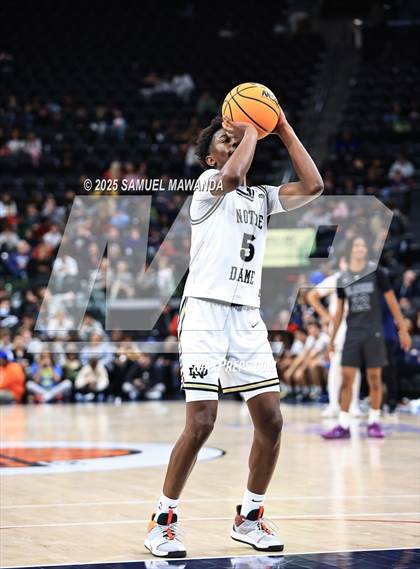 Thumbnail 3 in Notre Dame (SO) vs Sierra Canyon (Trinity-Mission League Show @ Intuit Dome) photogallery.