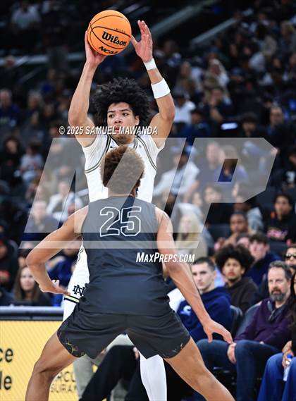 Thumbnail 2 in Notre Dame (SO) vs Sierra Canyon (Trinity-Mission League Show @ Intuit Dome) photogallery.