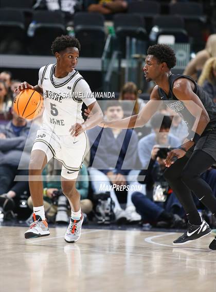 Thumbnail 2 in Notre Dame (SO) vs Sierra Canyon (Trinity-Mission League Show @ Intuit Dome) photogallery.