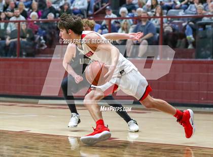 Thumbnail 3 in Muenster vs. Lindsay (UIL 2A Regional Quarterfinal) photogallery.
