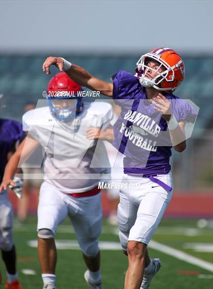 Thumbnail 3 in North Schuylkill @ Danville (scrimmage) photogallery.