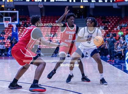 Thumbnail 3 in Kenwood vs. Hyde Park photogallery.
