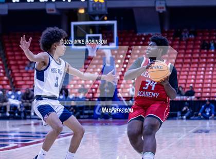 Thumbnail 3 in Kenwood vs. Hyde Park photogallery.