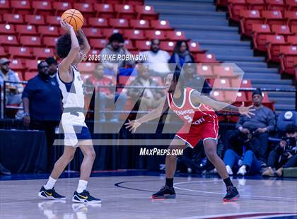Thumbnail 2 in Kenwood vs. Hyde Park photogallery.