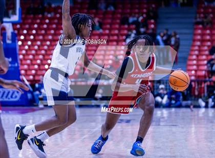 Thumbnail 3 in Kenwood vs. Hyde Park photogallery.