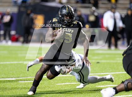 Thumbnail 1 in South Oak Cliff vs. Port Neches-Groves (UIL 5A D2 Football Region 2 Quarterfinal) photogallery.