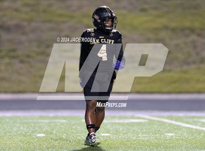 Thumbnail 3 in South Oak Cliff vs. Port Neches-Groves (UIL 5A D2 Football Region 2 Quarterfinal) photogallery.