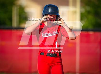 Thumbnail 3 in North Canyon @ Williams Field photogallery.