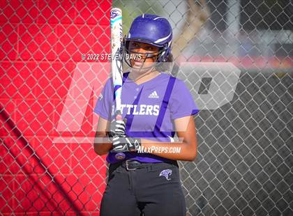 Thumbnail 1 in North Canyon @ Williams Field photogallery.