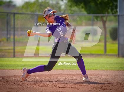 Thumbnail 1 in North Canyon @ Williams Field photogallery.